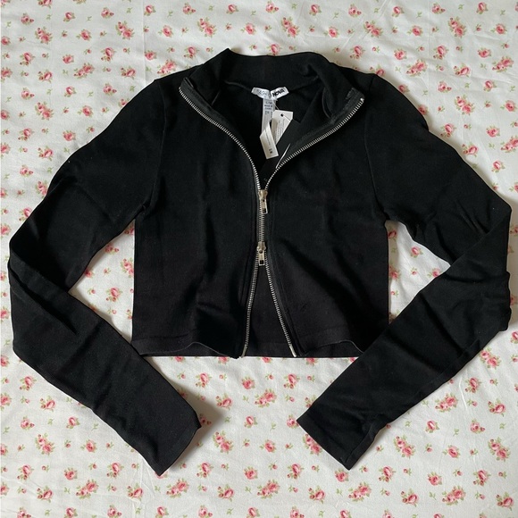 FASHION NOVA - Never Too Faced Top Black - Picture 8 of 8